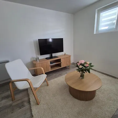 Studio1 Calme Independant, Proche Lyon,beaujolais *