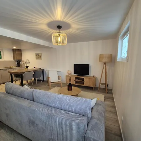Studio1 Calme Independant, Proche Lyon,beaujolais Apartment