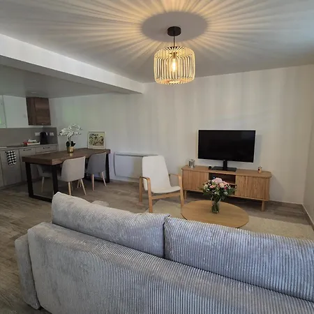 Studio1 Calme Independant, Proche Lyon,beaujolais *