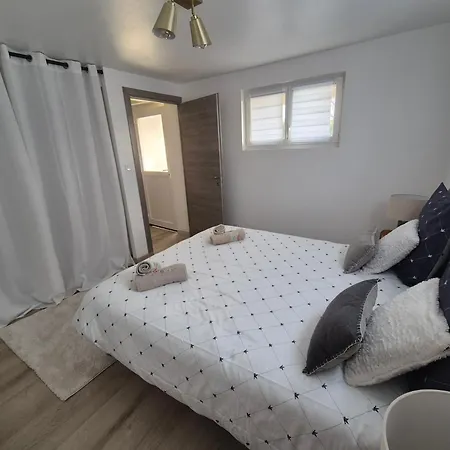 Apartment Studio1 Calme Independant, Proche Lyon,beaujolais *