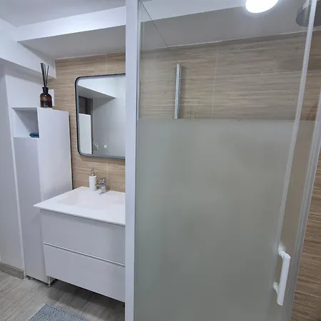 Apartment Studio1 Calme Independant, Proche Lyon,beaujolais